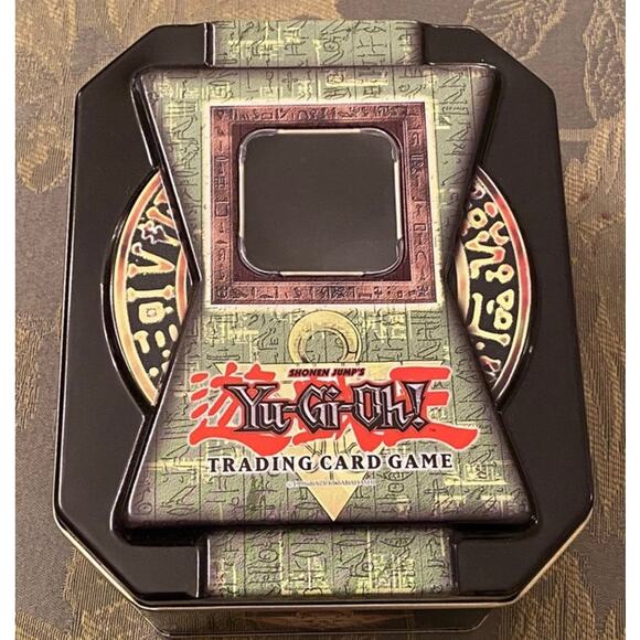 Yu-Gi-Oh! Collector's Tin 2004 (empty) - Picture 1 of 3